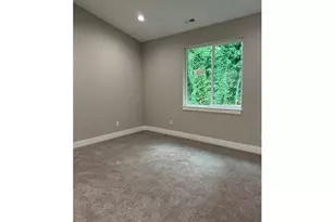2240 NE 207th Pl, Fairview, OR 97024 - Photo 11