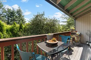 2812 Tree Top Ln, West Linn, OR 97068 - Photo 17