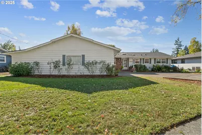 4196 Ward Dr NE, Salem, OR 97305 - Photo 39