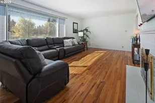 4196 Ward Dr NE, Salem, OR 97305 - Photo 7