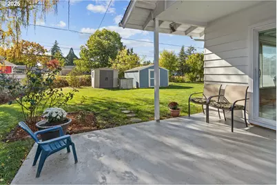 4196 Ward Dr NE, Salem, OR 97305 - Photo 33