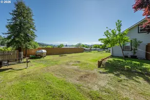 2205 Landers Ave, Roseburg, OR 97471 - Photo 23