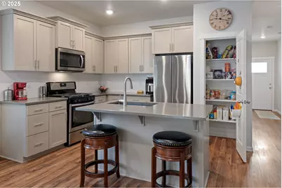 16610 Pine Creek Dr, La Pine, OR 97739 - Photo 7