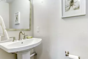 15420 NW Perimeter Dr, Beaverton, OR 97006 - Photo 27