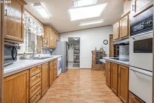 80 NE Keene Ave, Depoe Bay, OR 97341 - Photo 3