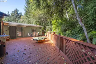 80 NE Keene Ave, Depoe Bay, OR 97341 - Photo 33