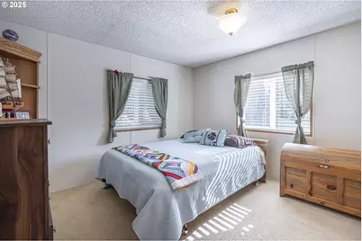 80 NE Keene Ave, Depoe Bay, OR 97341 - Photo 19