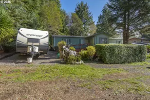 80 NE Keene Ave, Depoe Bay, OR 97341 - Photo 35