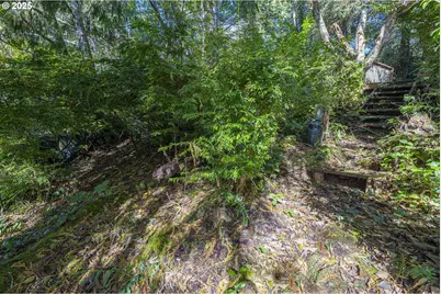 80 NE Keene Ave, Depoe Bay, OR 97341 - Photo 41