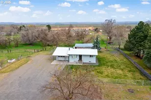 33037 W Spearman Rd, Hermiston, OR 97838 - Photo 3