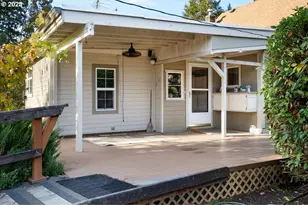 939 Buckhorn Rd, Roseburg, OR 97470 - Photo 19