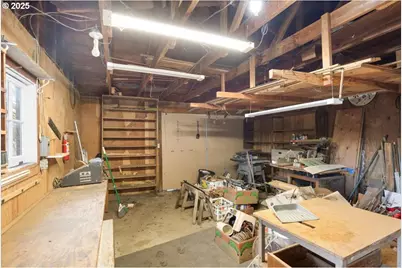 939 Buckhorn Rd, Roseburg, OR 97470 - Photo 23