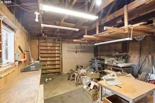 939 Buckhorn Rd, Roseburg, OR 97470 - Photo 23