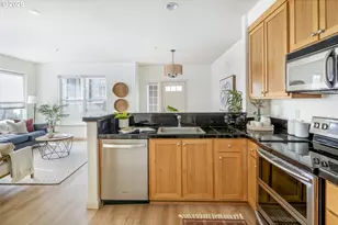 1100 SW 170th Ave, Beaverton, OR 97003 - Photo 7