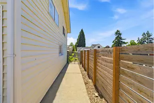 4724 SE Thiessen Rd, Milwaukie, OR 97267 - Photo 37