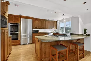 3 Oriole Ln, Lake Oswego, OR 97035 - Photo 15