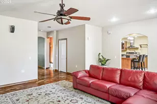 9631 SE Clatsop St, Portland, OR 97266 - Photo 11