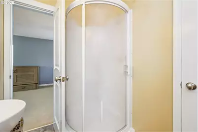 9631 SE Clatsop St, Portland, OR 97266 - Photo 39