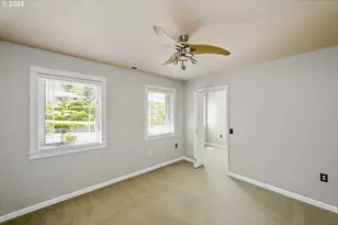 9631 SE Clatsop St, Portland, OR 97266 - Photo 33