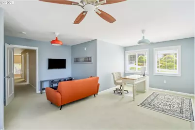 9631 SE Clatsop St, Portland, OR 97266 - Photo 35