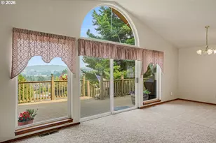 2451 SW Maplewood Dr, Dallas, OR 97338 - Photo 3