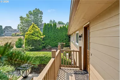 2451 SW Maplewood Dr, Dallas, OR 97338 - Photo 39