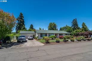 890 W Hickory St, Roseburg, OR 97471 - Photo 47