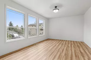 21754 NE Couch Ct, Gresham, OR 97030 - Photo 11