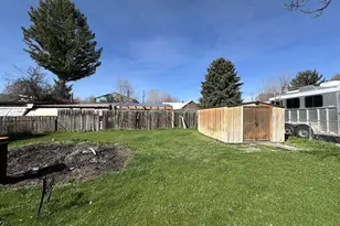 421 Cottonwood, Mount Vernon, OR 97865 - Photo 11