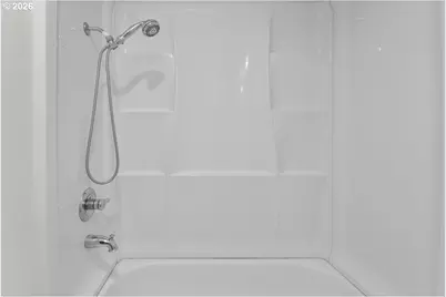 963 NW 2nd Ave, Hillsboro, OR 97124 - Photo 25