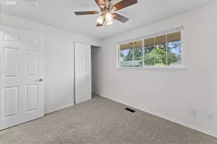 963 NW 2nd Ave, Hillsboro, OR 97124 - Photo 23