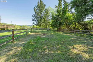 301 Winery Ln, Roseburg, OR 97471 - Photo 43