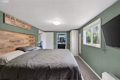 301 Winery Ln, Roseburg, OR 97471 - Photo 21