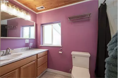 514 Richmond Ave, Centralia, WA 98531 - Photo 9