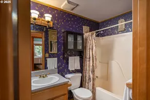 1108 N Hadley Rd, Newberg, OR 97132 - Photo 25