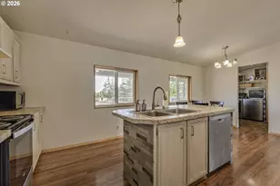 45360 SW Seghers Rd, Gaston, OR 97119 - Photo 5
