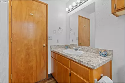 1804 N Aldersgate Ln, Newberg, OR 97132 - Photo 17