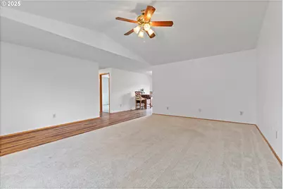 1804 N Aldersgate Ln, Newberg, OR 97132 - Photo 3