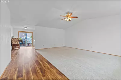 1804 N Aldersgate Ln, Newberg, OR 97132 - Photo 7