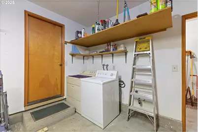 1804 N Aldersgate Ln, Newberg, OR 97132 - Photo 23