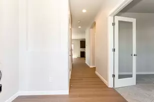 3921 NE Tacoma Ct, Camas, WA 98607 - Photo 5