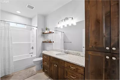 811 Pebble Creek St, Sutherlin, OR 97479 - Photo 23