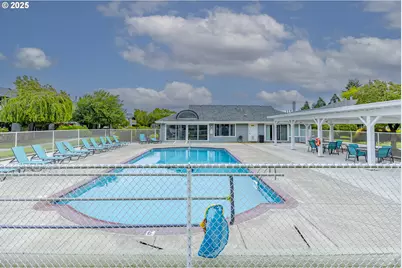 650 Harlow Rd #209, Springfield, OR 97477 - Photo 35