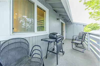 650 Harlow Rd #209, Springfield, OR 97477 - Photo 15