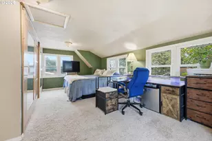 13325 SW Larson St, Beaverton, OR 97005 - Photo 15