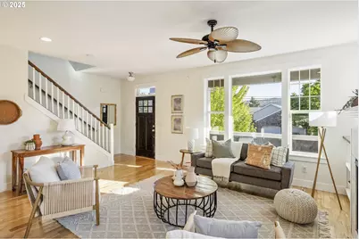 8075 N Edison St, Portland, OR 97203 - Photo 7