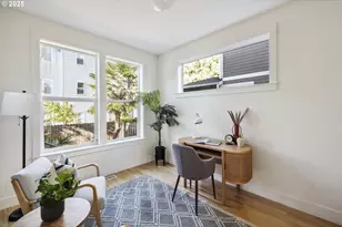 8075 N Edison St, Portland, OR 97203 - Photo 17