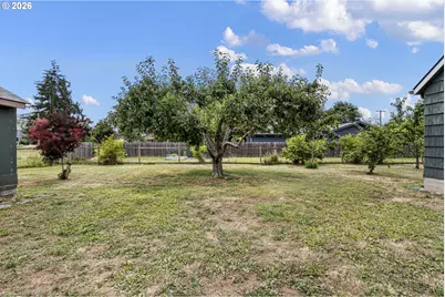 320 E Blakely Ave, Brownsville, OR 97327 - Photo 35