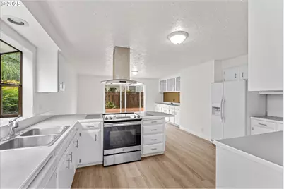 7206 N Amherst St, Portland, OR 97203 - Photo 17