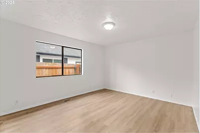 7206 N Amherst St, Portland, OR 97203 - Photo 31